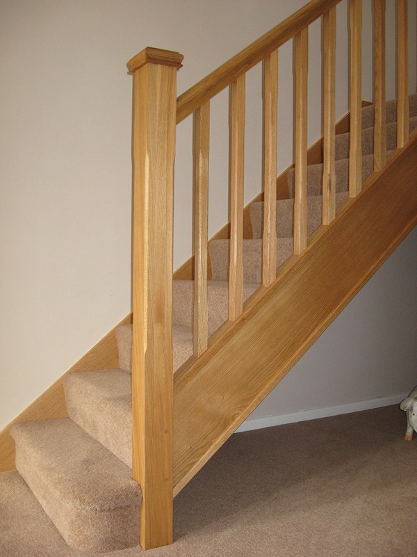 This oak staircase was a direct replacement for a house renovation.